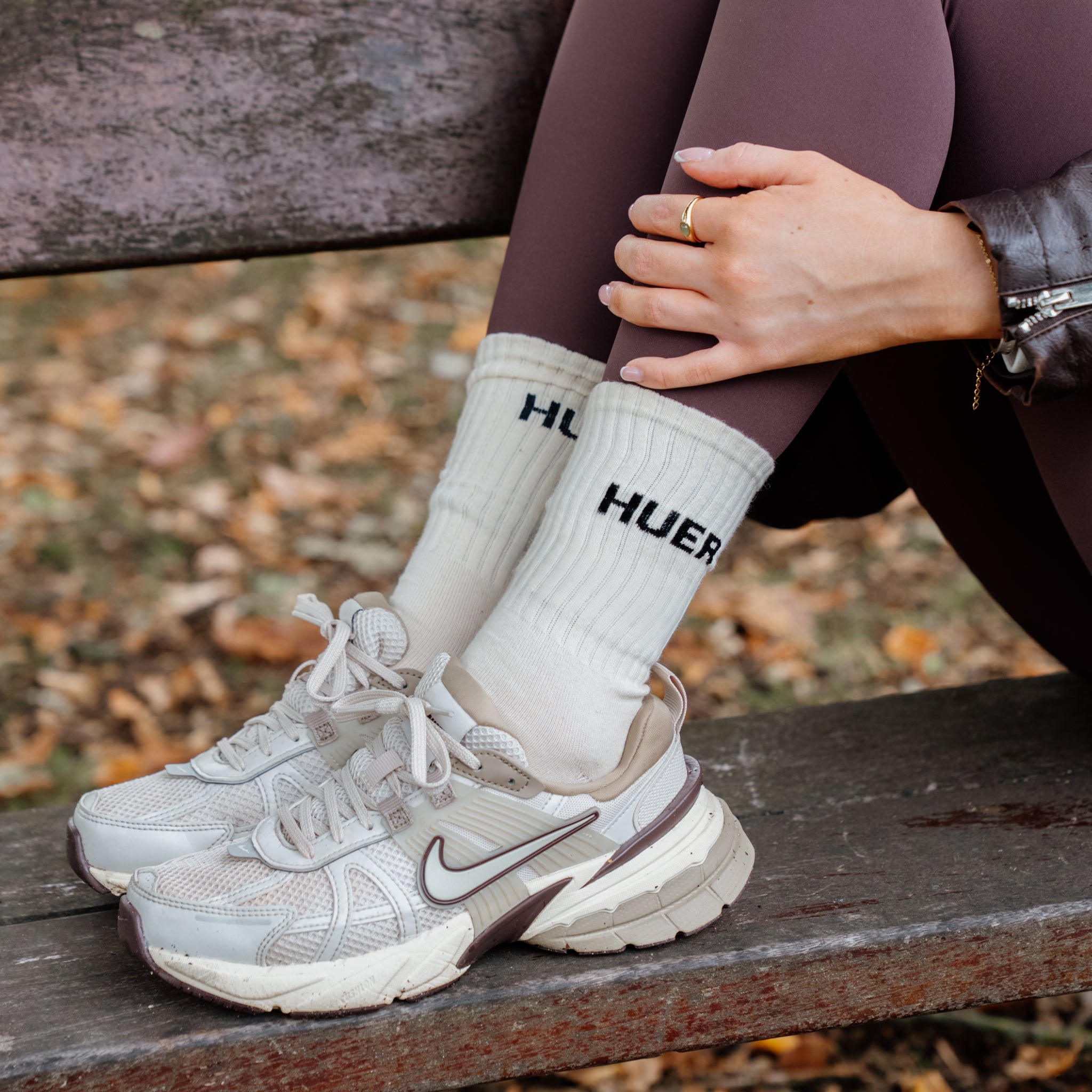 HUER Ribbed Cuff Sport Socks
